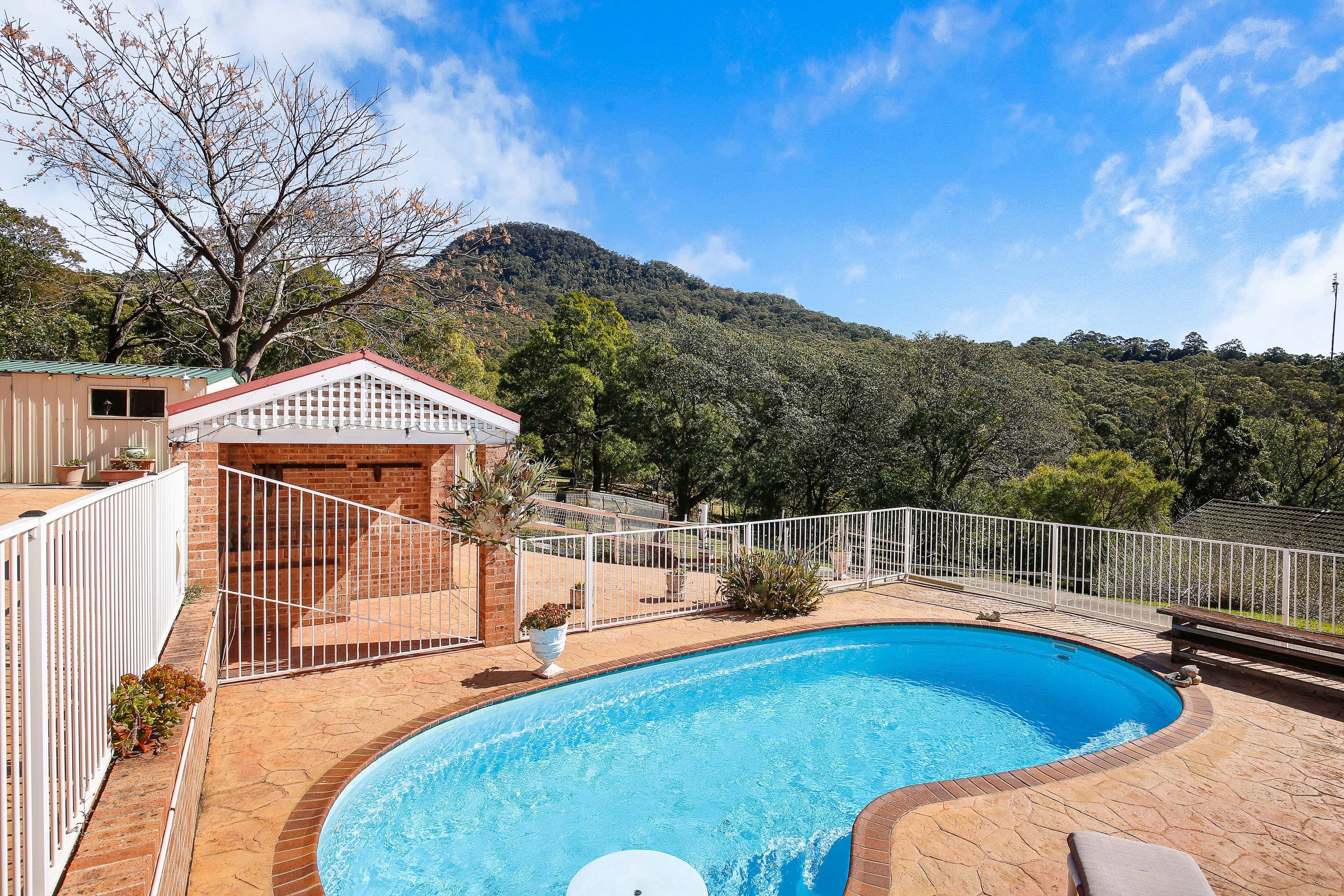 102 Tamarind Drive, Cordeaux Heights - Image 1