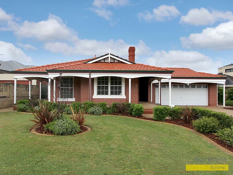 4 Alta Laguna Crescent, Ballajura WA 6066, Ballajura - Image 1