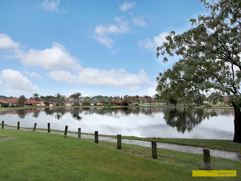 4 Alta Laguna Crescent, Ballajura WA 6066, Ballajura - Thumbnail 2