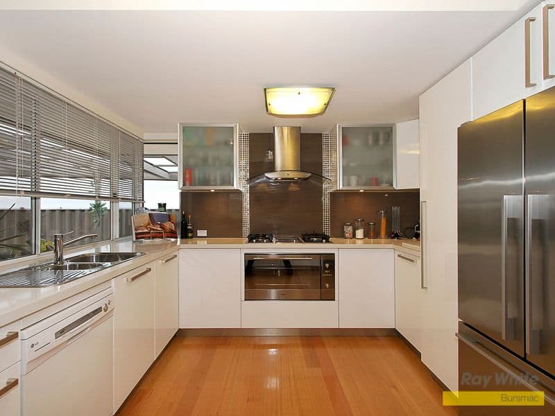 4 Alta Laguna Crescent, Ballajura WA 6066, Ballajura - Thumbnail 6