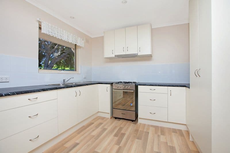 29 Midhurst Avenue, CHRISTIE DOWNS SA 5164, Christie Downs - Thumbnail 3