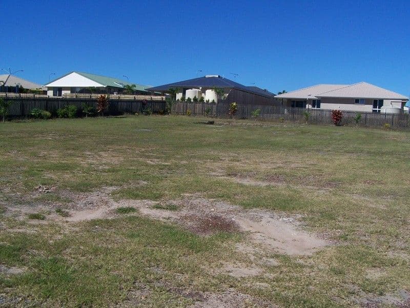 12 Whistler Avenue, YEPPOON QLD 4703, Yeppoon - Thumbnail 3