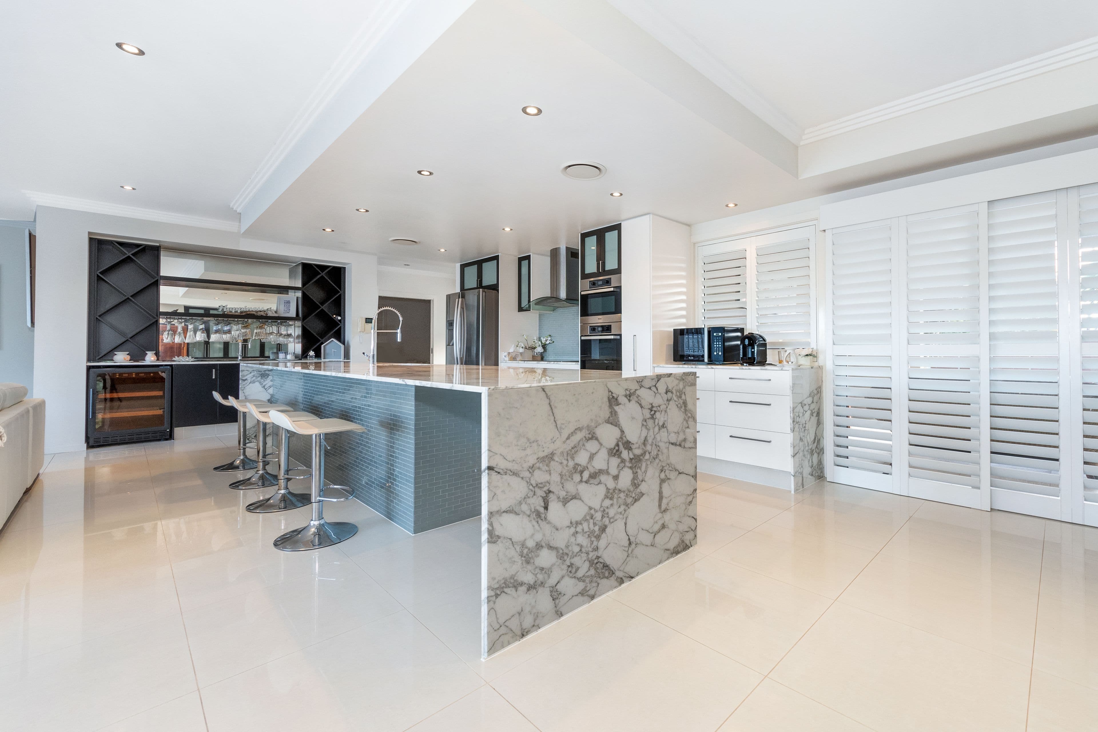 141 Campbell Street, Sorrento QLD 4217, Sorrento - Thumbnail 4