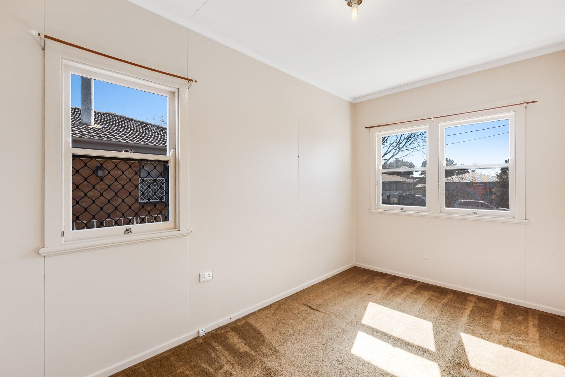 46 Wallace Street, Newtown QLD 4350, Newtown - Thumbnail 7