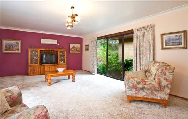 66 Wycliffe Crescent, ELTHAM VIC 3095, Eltham - Thumbnail 2