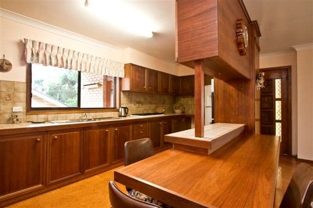 66 Wycliffe Crescent, ELTHAM VIC 3095, Eltham - Thumbnail 4
