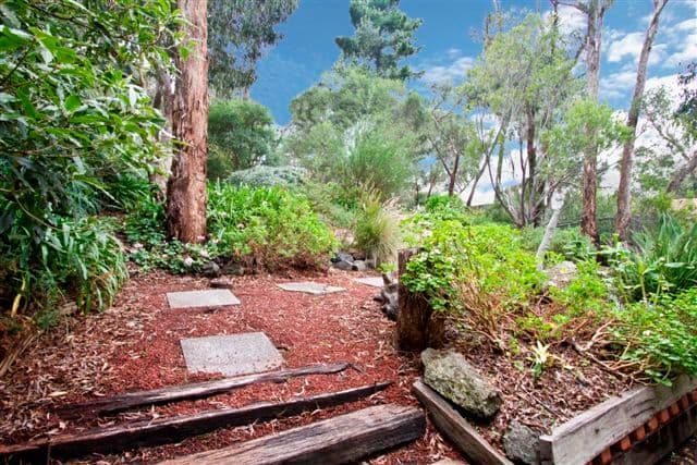 66 Wycliffe Crescent, ELTHAM VIC 3095, Eltham - Thumbnail 7