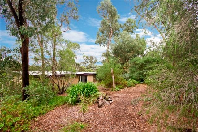 66 Wycliffe Crescent, ELTHAM VIC 3095, Eltham - Thumbnail 8