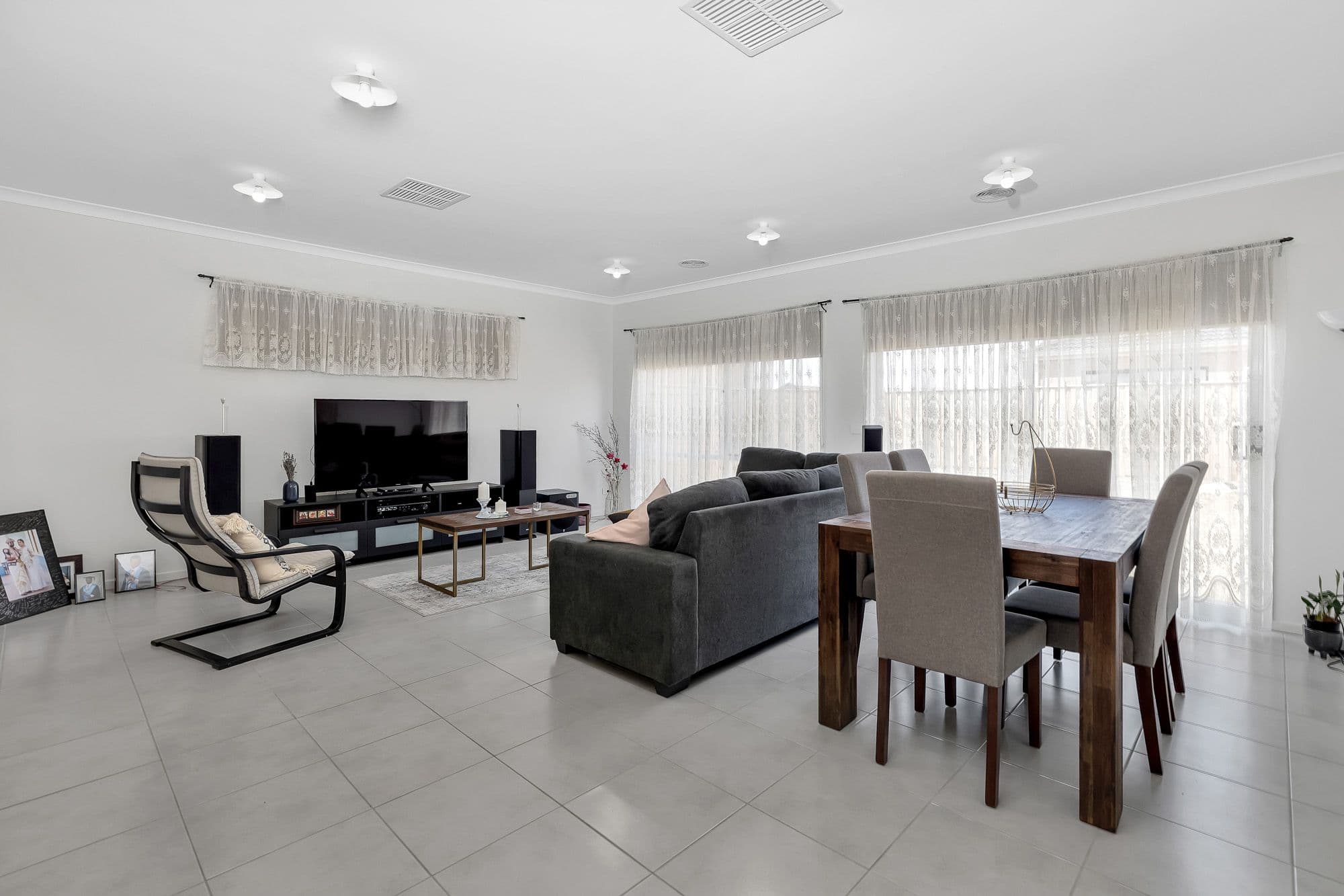 14 Spotted Way, Tarneit VIC 3029, Tarneit - Thumbnail 4