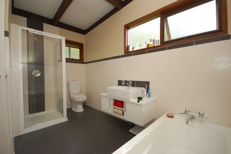 39 Siganto Street, Tamborine Mountain, QLD, 4272, Tamborine Mountain - Thumbnail 5
