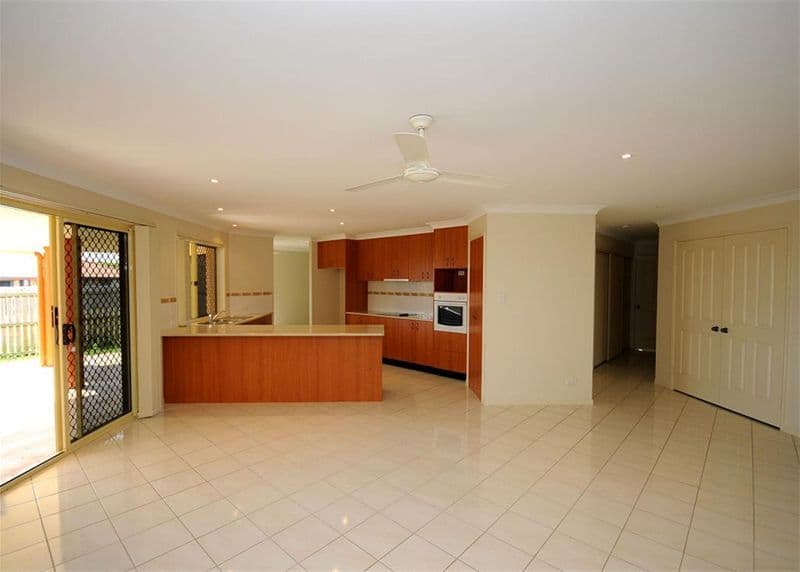 54  Heather Way, URRAWEEN QLD 4655, Urraween - Thumbnail 6