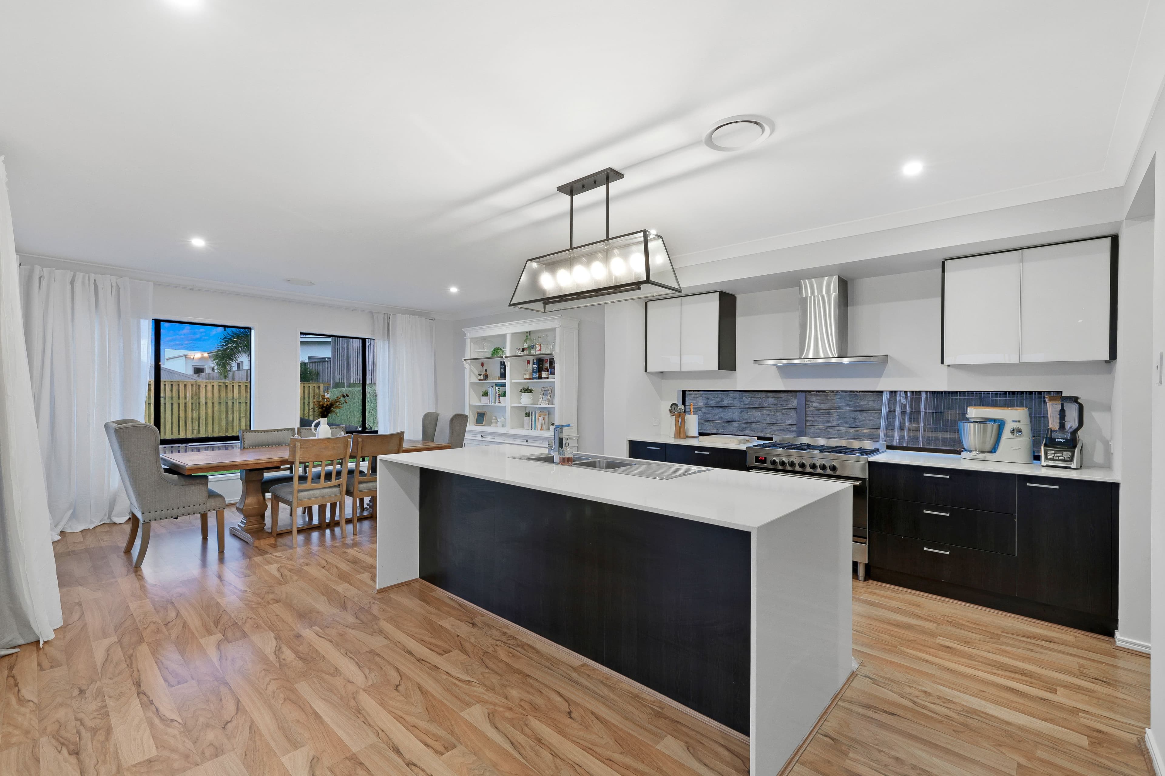 57 Mountain View Parade, Maudsland QLD 4210, Maudsland - Thumbnail 3