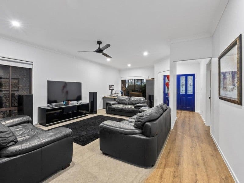 30 Manet Crescent, Forest Lake QLD 4078, Forest Lake - Thumbnail 3