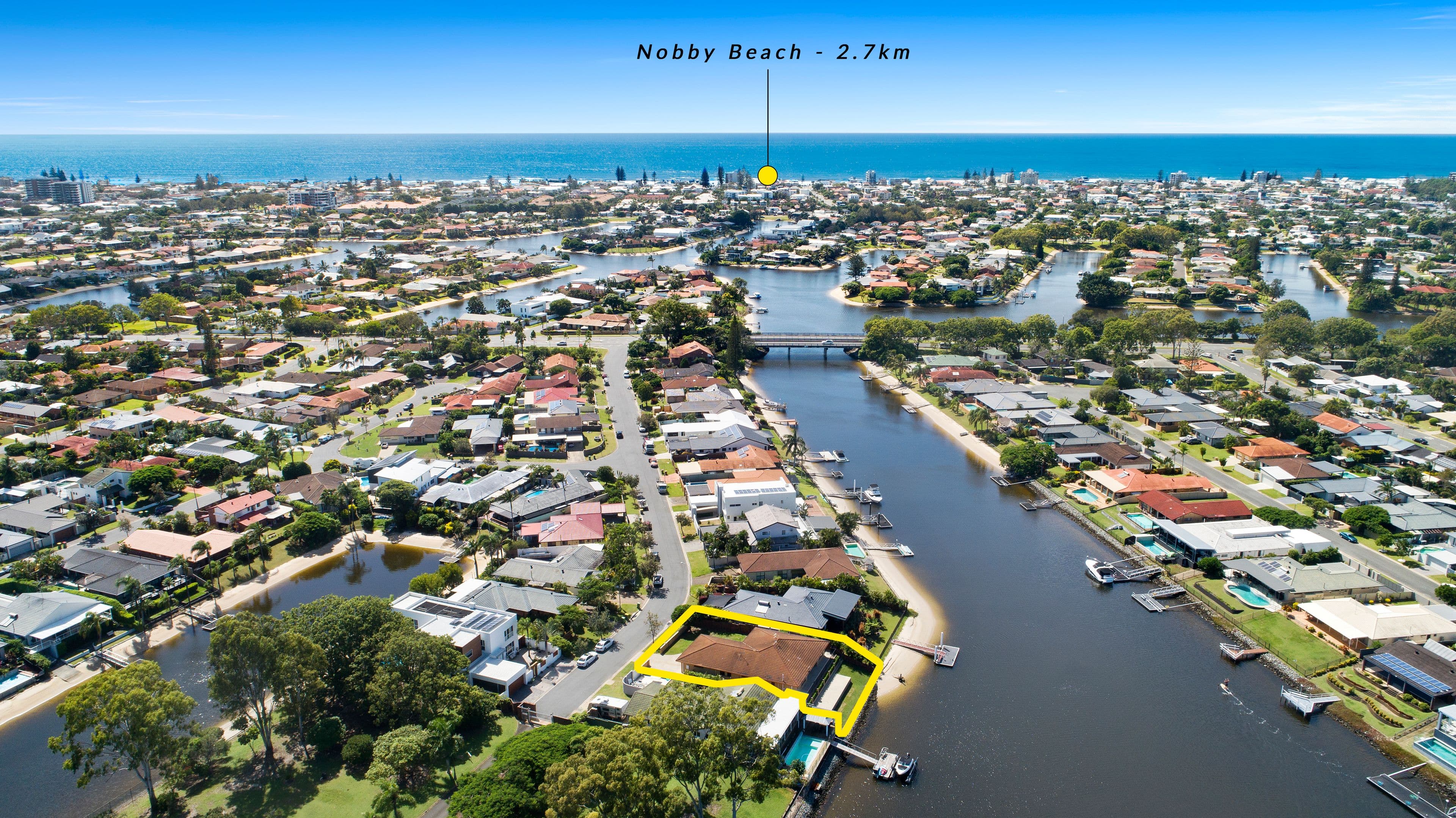 30 McIlwain Drive, Mermaid Waters QLD 4218, Mermaid Waters - Thumbnail 3