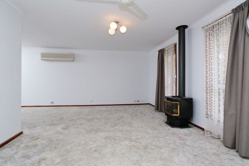 10 Mantilla Court, PARALOWIE SA 5108, Paralowie - Thumbnail 3