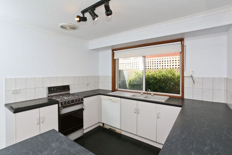10 Mantilla Court, PARALOWIE SA 5108, Paralowie - Thumbnail 4