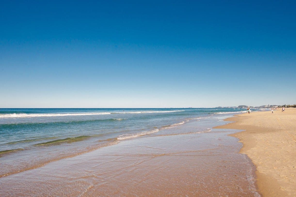 15 Armrick Avenue, Broadbeach QLD 4218, Broadbeach - Thumbnail 6
