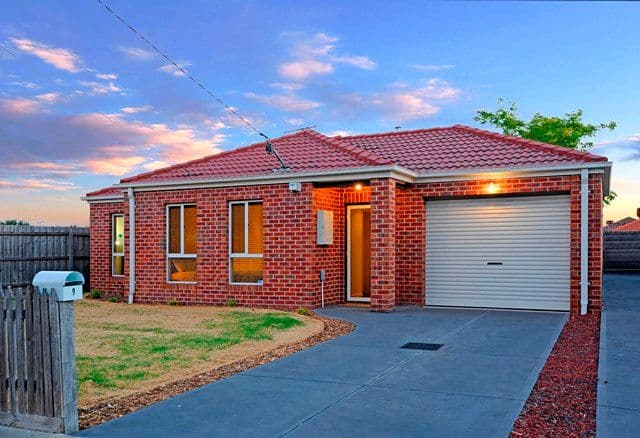 9 Marshall Drive, RESERVOIR VIC 3073, Reservoir - Image 1