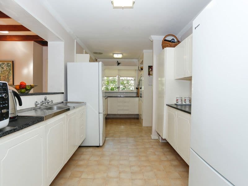 6 Gabo Road, GREENMOUNT WA 6056, Greenmount - Thumbnail 5