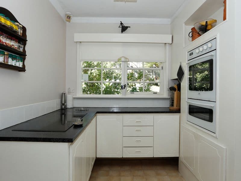 6 Gabo Road, GREENMOUNT WA 6056, Greenmount - Thumbnail 6