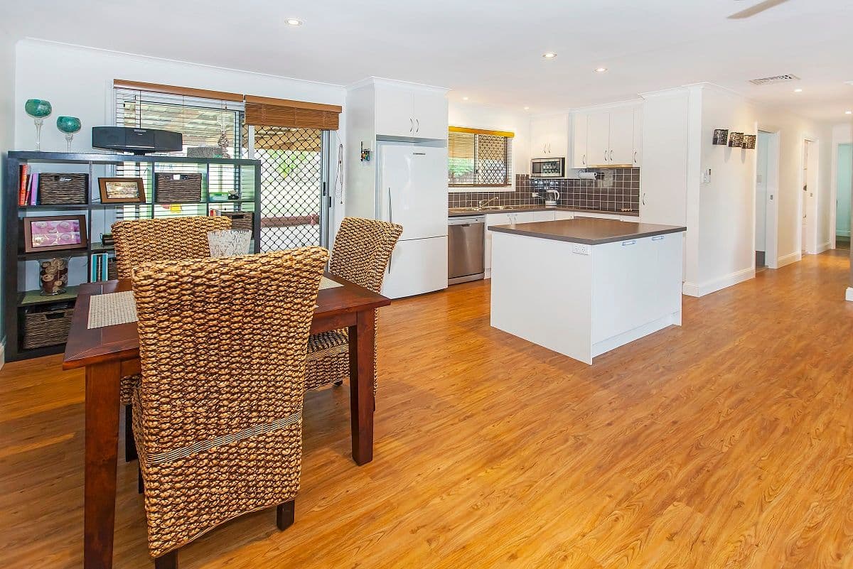 21 Cracow Street, CAMIRA QLD 4300, Camira - Thumbnail 5