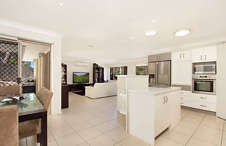 12 Glenvale Street, Cornubia QLD 4130, Cornubia - Thumbnail 3