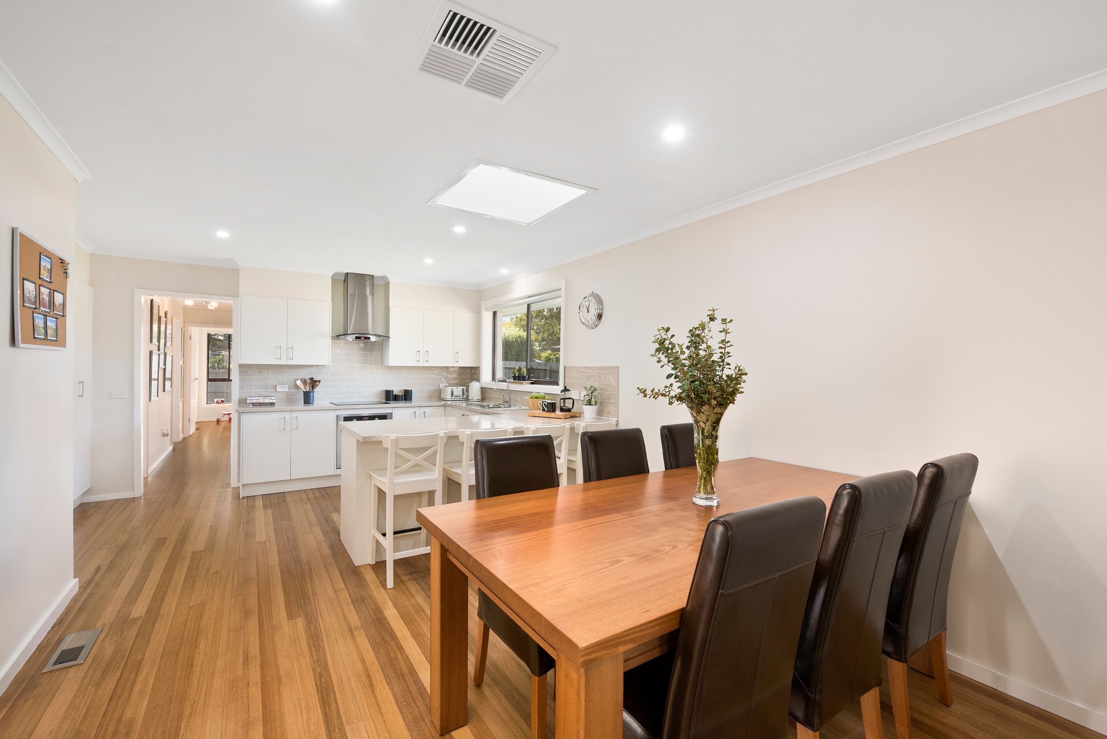 22 Shannon Court, Dingley Village VIC 3172, Dingley Village - Thumbnail 5