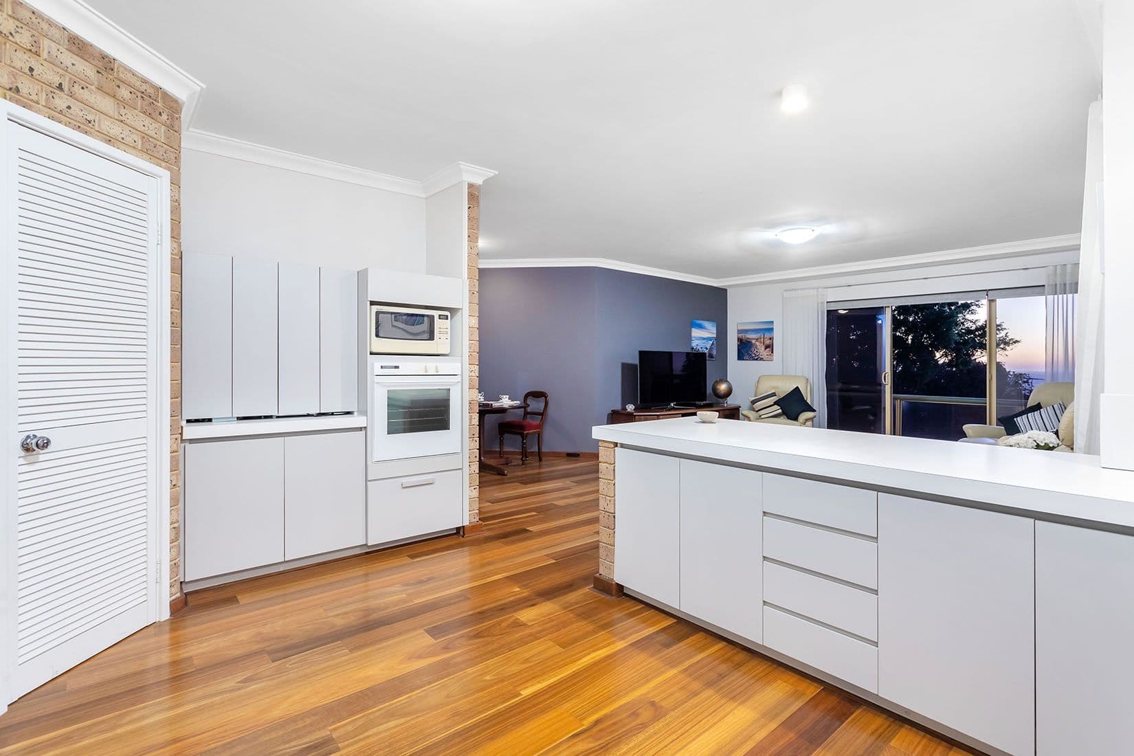 14 Dilkara Way, City Beach WA 6015, City Beach - Thumbnail 4