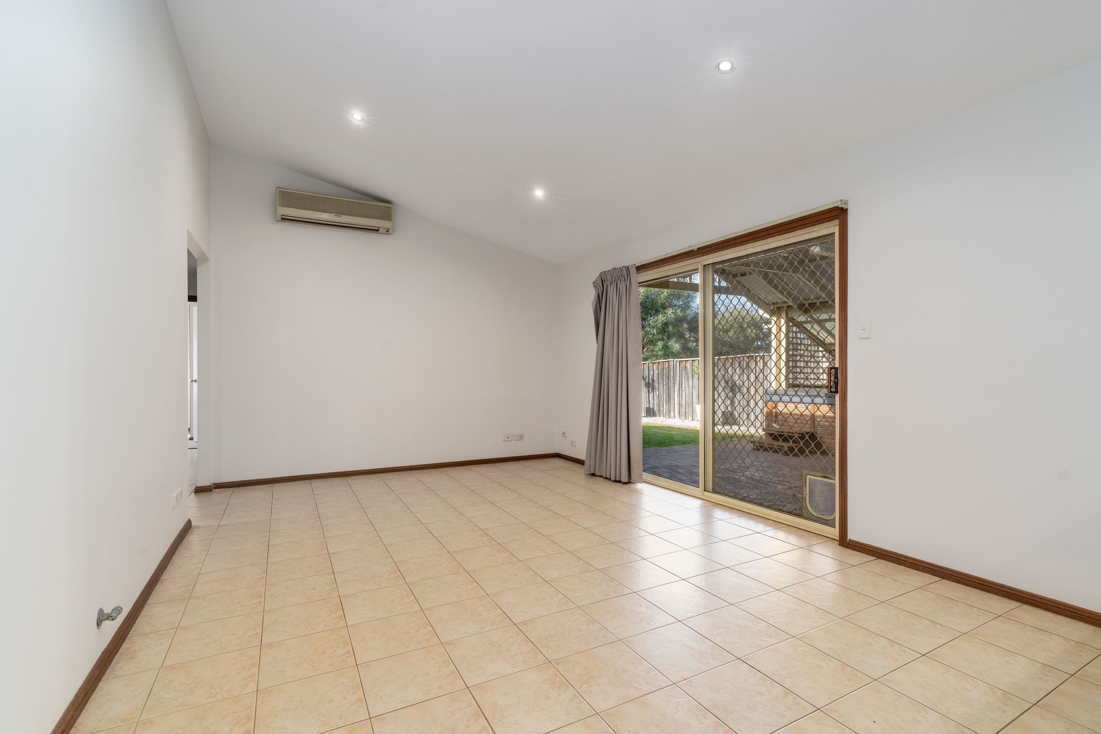 22 Tuart Circle, Narellan Vale NSW 2567, Narellan Vale - Thumbnail 6