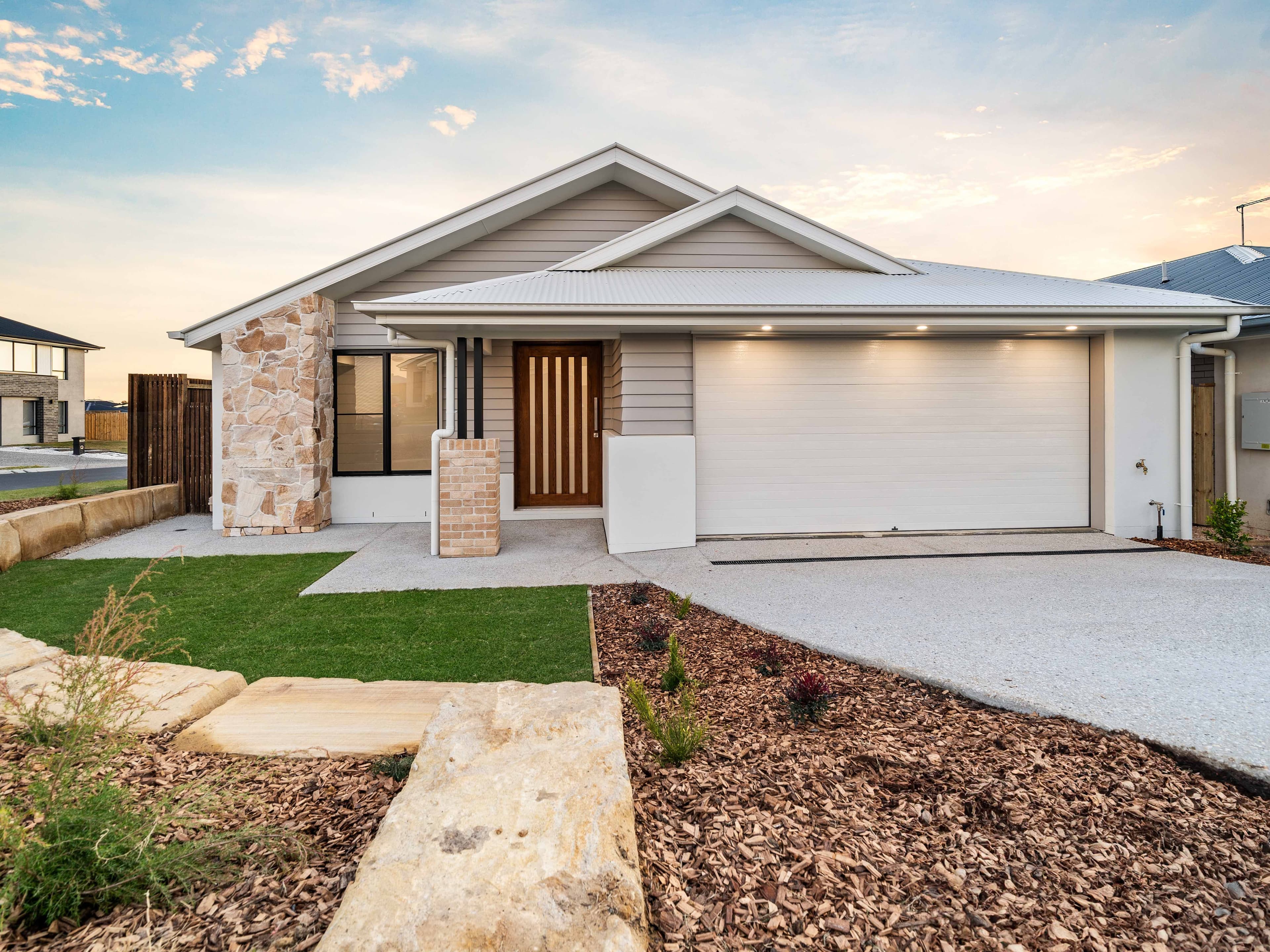 28 Sunny Crescent, Ripley QLD 4306, Ripley - Image 1