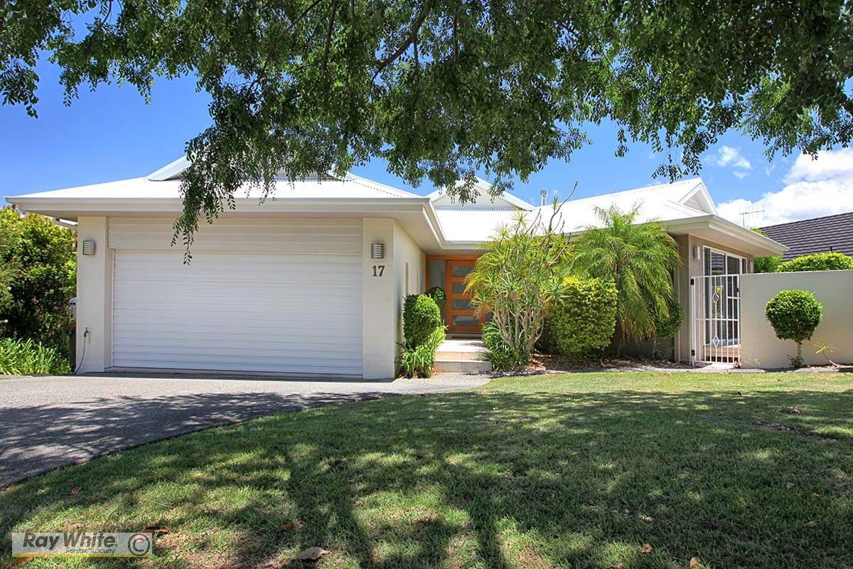 17 Barber Close, Tallwoods Village - Image 1