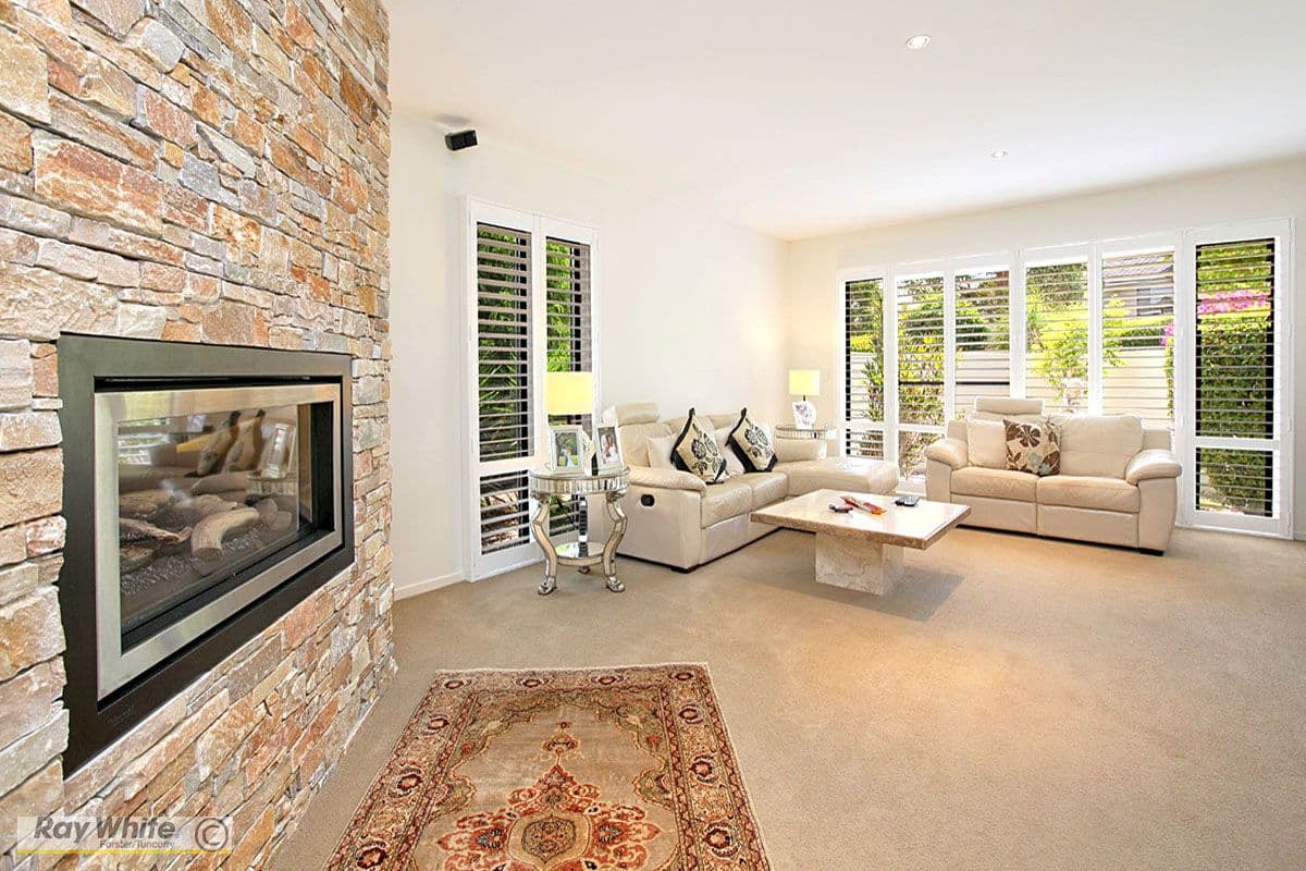 17 Barber Close, Tallwoods Village - Thumbnail 2