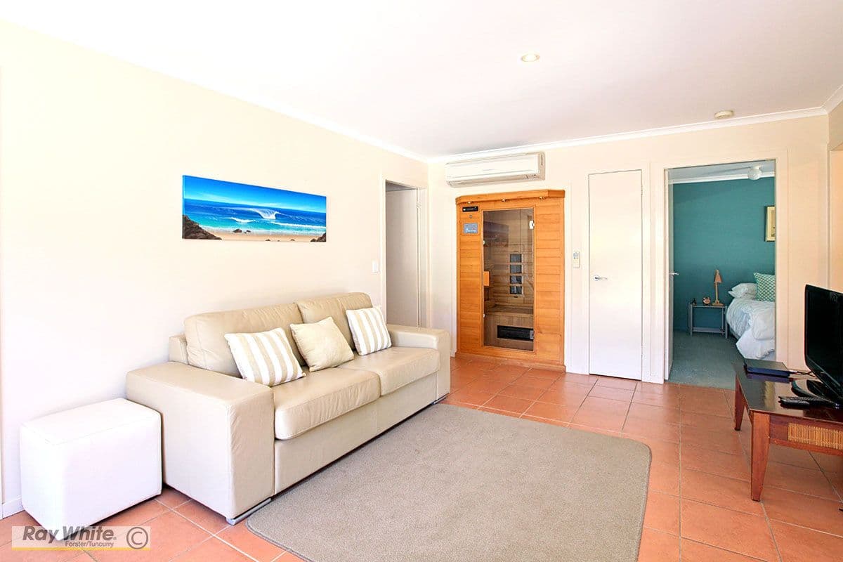 17 Barber Close, Tallwoods Village - Thumbnail 7
