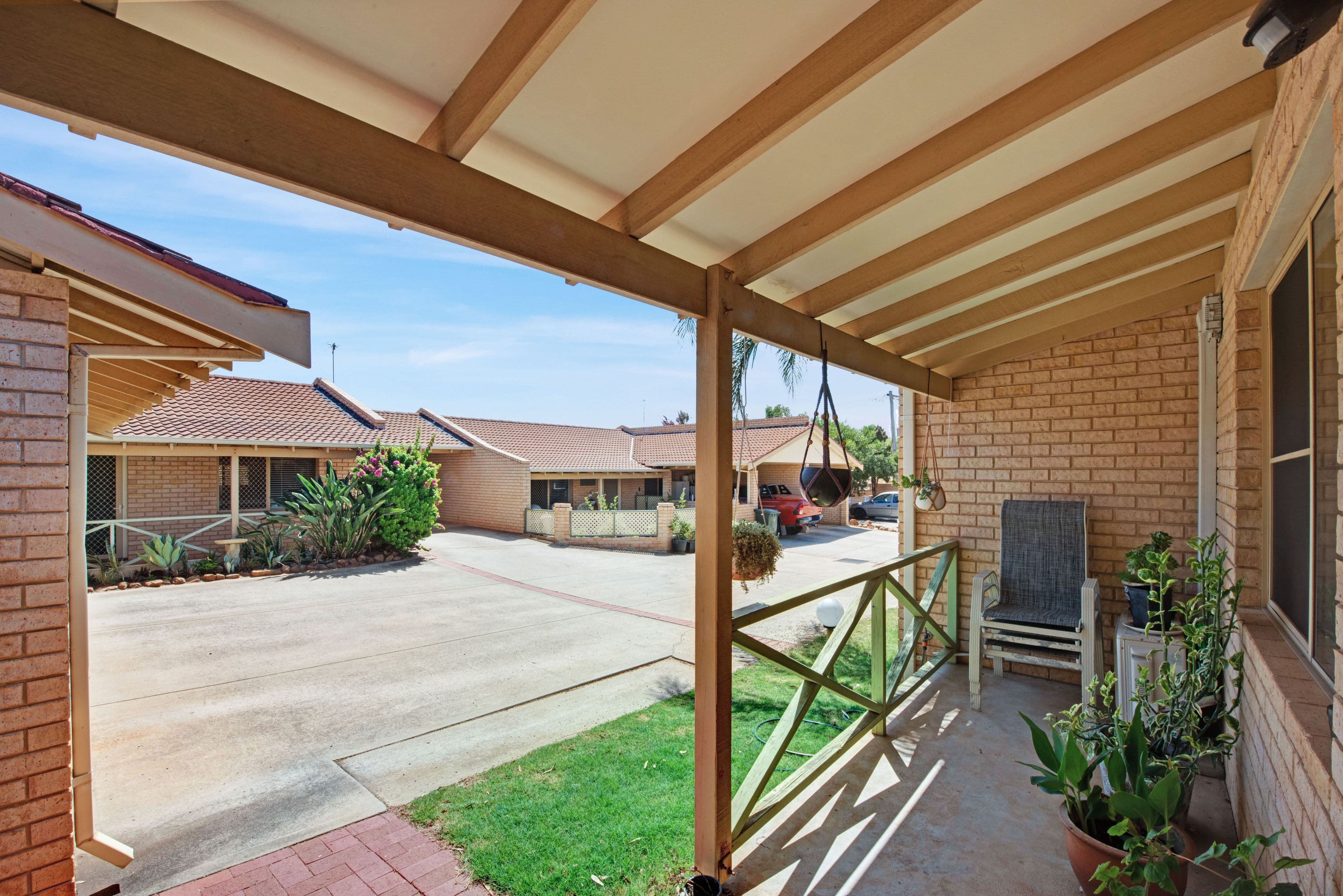 69 Railway Street, Bluff Point WA 6530, Bluff Point - Thumbnail 2
