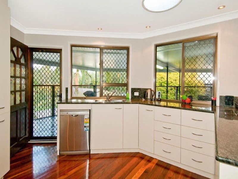 15 Loffs Road, LOGANHOLME QLD 4129, Loganholme - Thumbnail 4