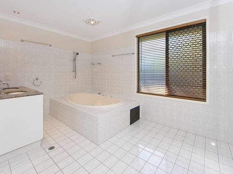 15 Loffs Road, LOGANHOLME QLD 4129, Loganholme - Thumbnail 7