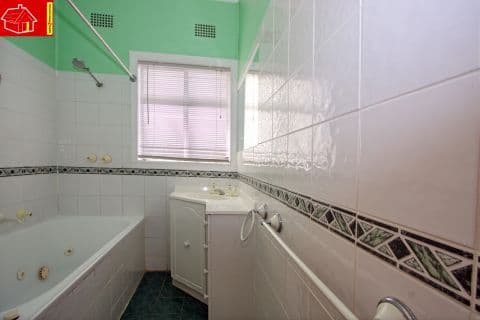 15 Mountain Avenue, WOONONA NSW 2517, Woonona - Thumbnail 6
