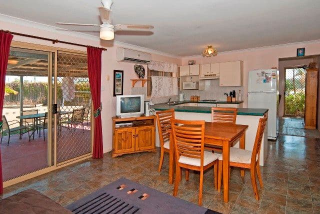 15 Newstead Court, REDBANK PLAINS QLD 4301, Redbank Plains - Thumbnail 5