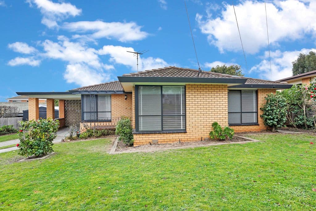 73 James Street, Belmont VIC 3216, Belmont - Thumbnail 2
