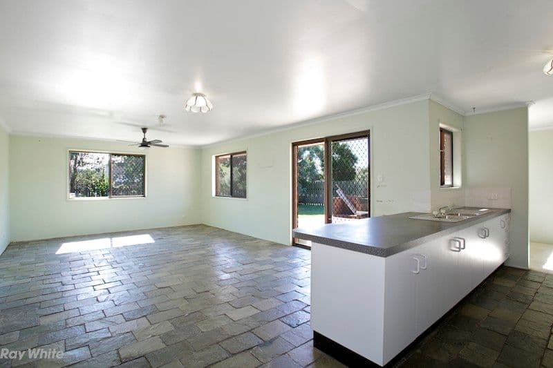 112  Arnica Crescent, BALD HILLS QLD 4036, Bald Hills - Thumbnail 2