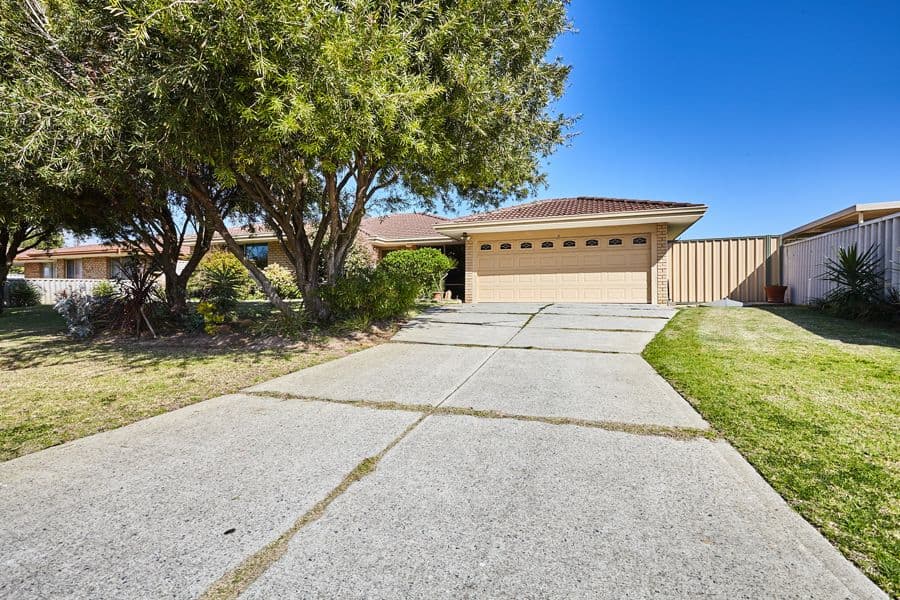 4 Moore Court, Cooloongup WA 6168, Cooloongup - Thumbnail 3