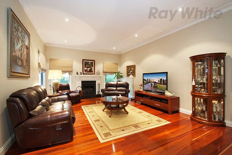 15 LITTLE CHIPPING Drive, Chirnside Park VIC 3116, Chirnside Park - Thumbnail 2