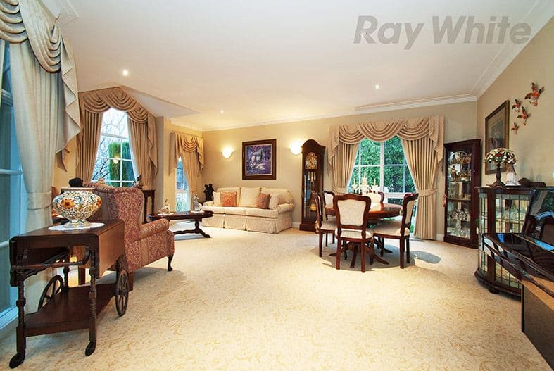 15 LITTLE CHIPPING Drive, Chirnside Park VIC 3116, Chirnside Park - Thumbnail 5