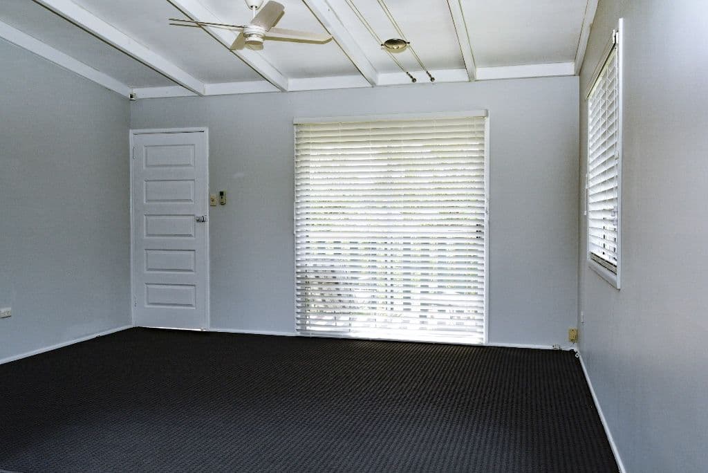 49 Evergreen Avenue, Loganlea QLD 4131, Loganlea - Thumbnail 6