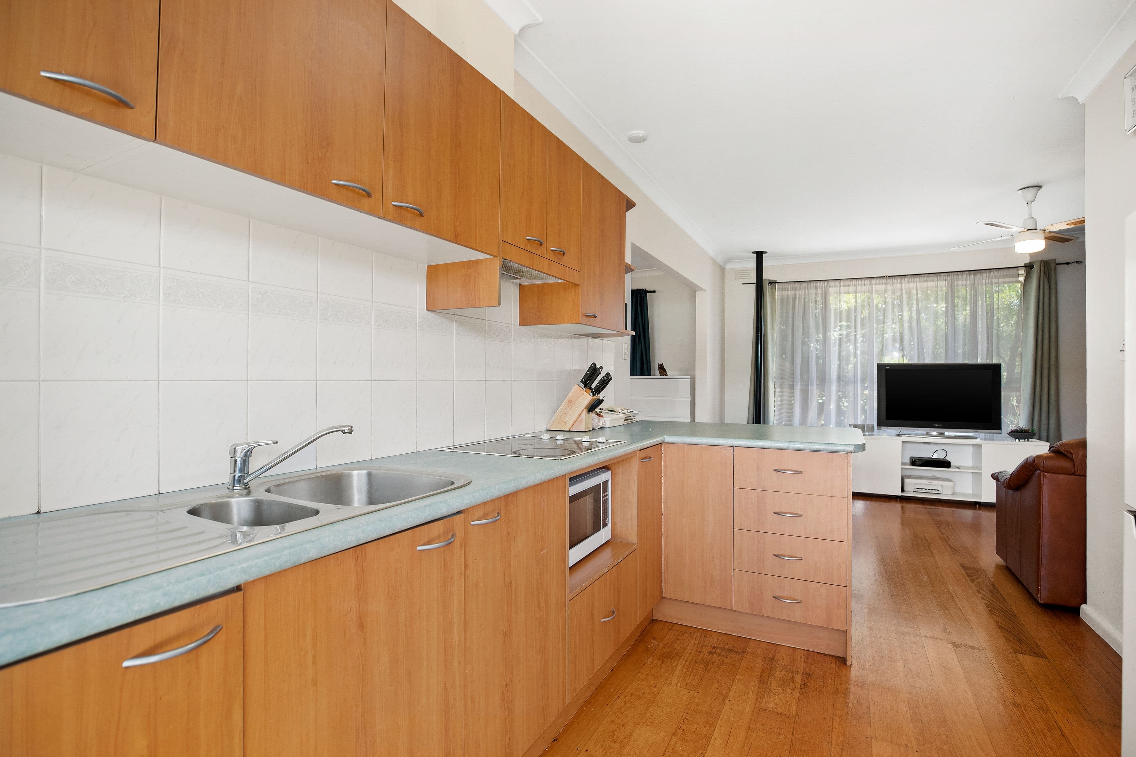 4 Alwyn Street, Bayswater VIC 3153, Bayswater - Thumbnail 4