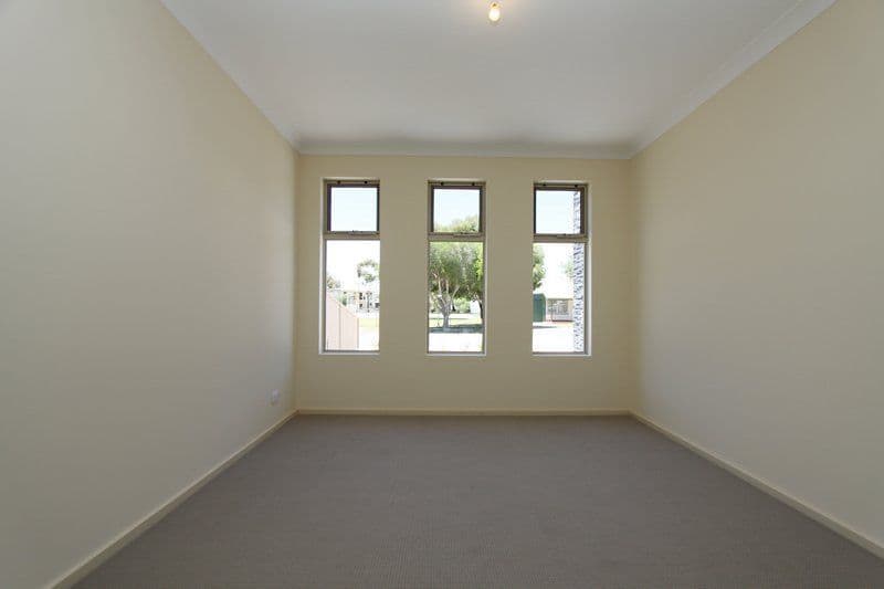 10 Dampier Avenue, FINDON SA 5023, Findon - Thumbnail 6