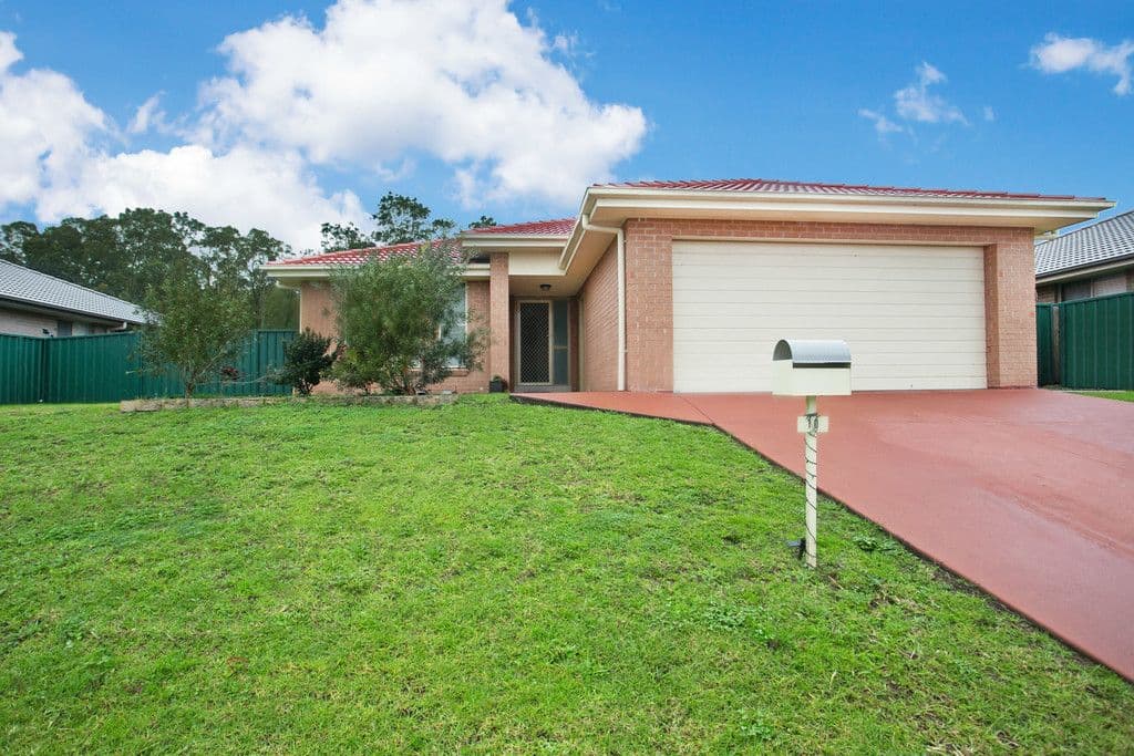 10 Shortland Drive, Rutherford NSW 2320, Rutherford - Image 1