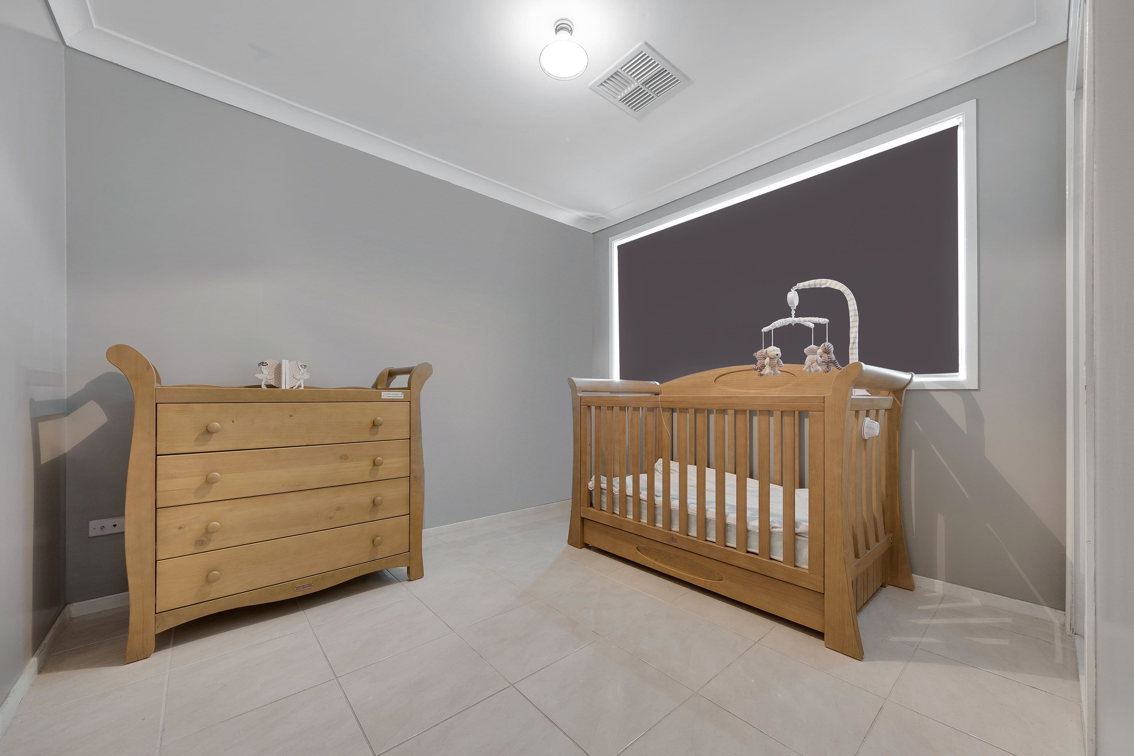52 Lancia Drive, Ingleburn - Thumbnail 8