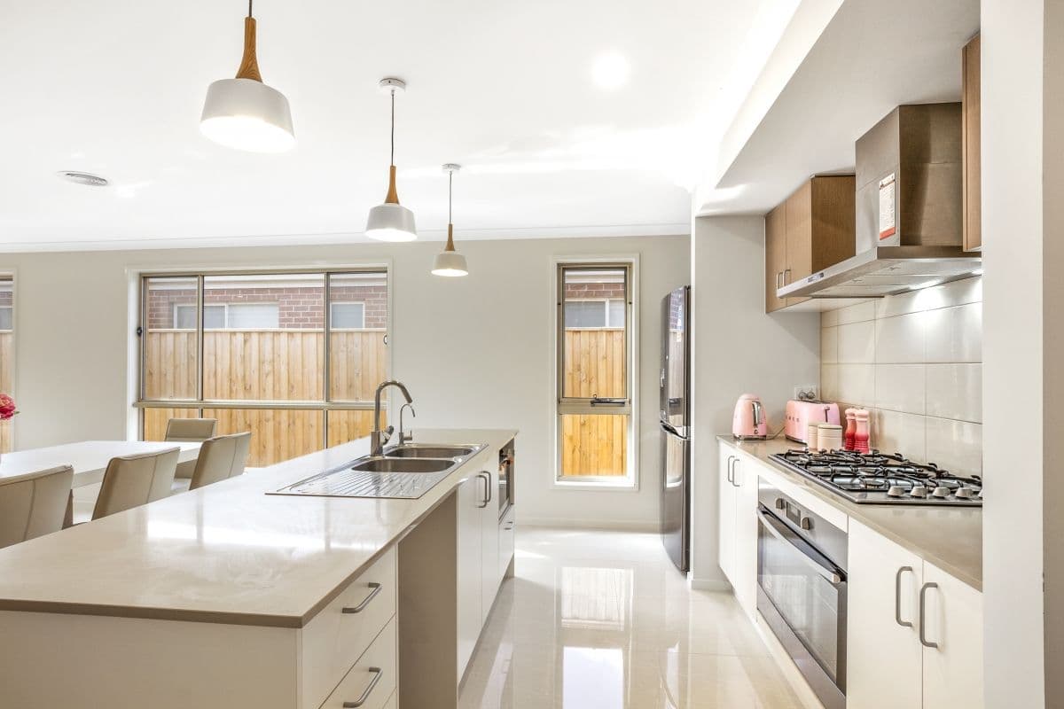 45 Arkins Circuit, Tarneit VIC 3029, Tarneit - Thumbnail 2