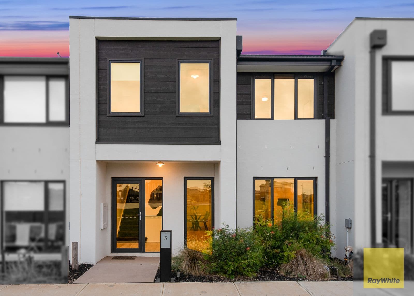 11 Cabin Walk, Tarneit VIC 3029, Tarneit - Thumbnail 2